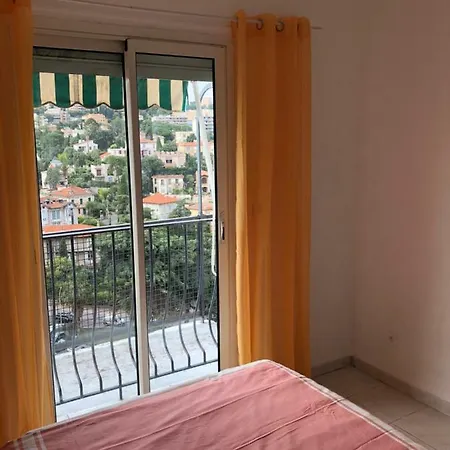 Apartament 150 M From The Sea With Beautiful View On *